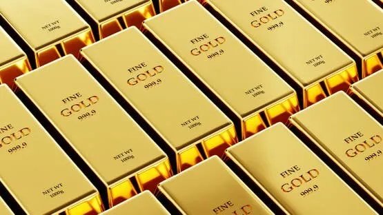 استقرار الليرة السورية وانخفاض طفيف في الذهب مع بقائه عند مستويات قياسية