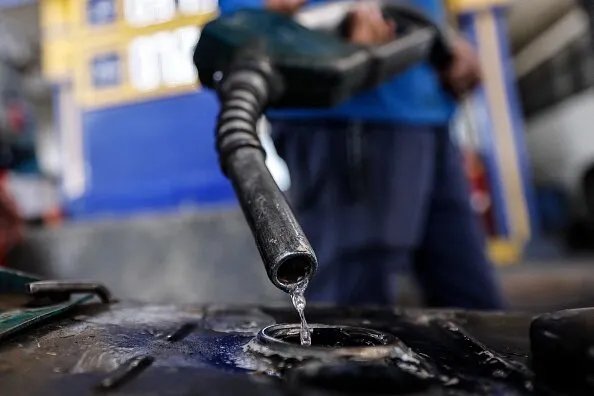 تحقيق يكشف: سرقة ضخمة للمحروقات في ريف دمشق تتجاوز خسائرها 2.5 مليار ليرة