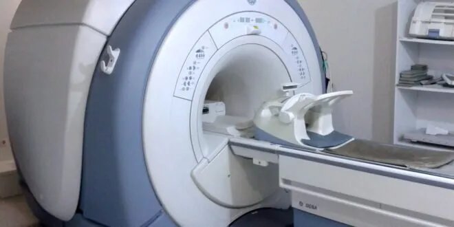 تشغيل جهاز الرنين المغناطيسي في مشفى السويداء الوطني بعد صيانة شاملة