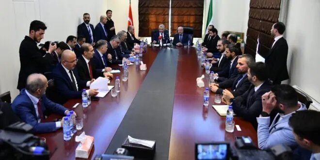 سوريا وتركيا تتجهان نحو تعزيز التعاون الاقتصادي عبر بوابة النقل