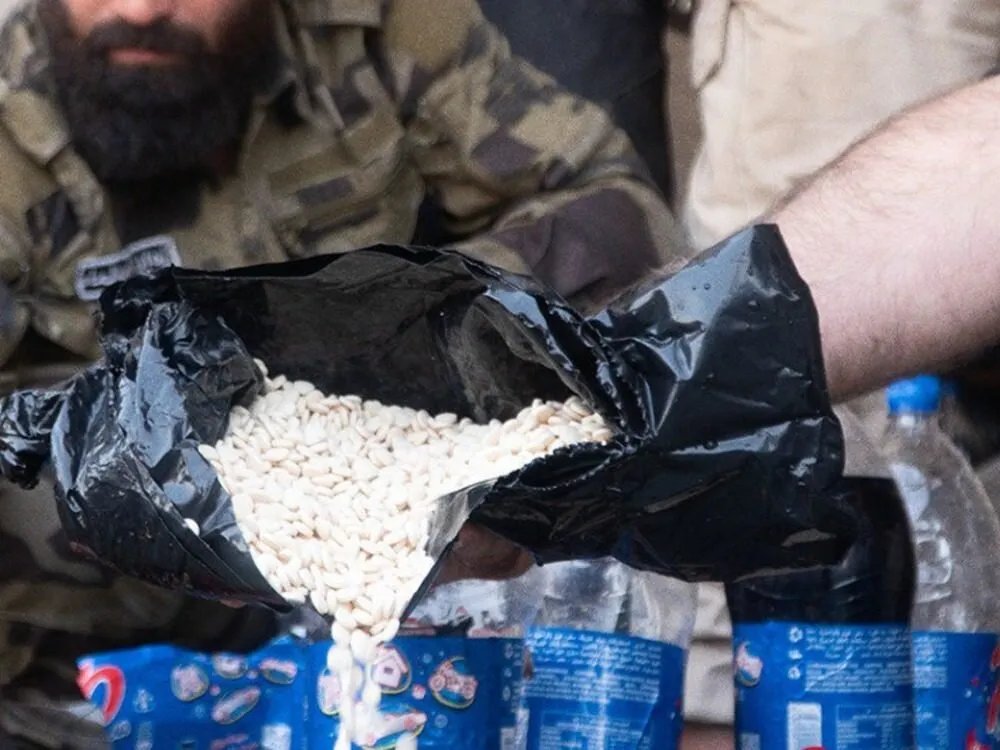 إحباط تهريب مليون حبة كبتاغون في درعا ومداهمة شبكة ترويج في حلب