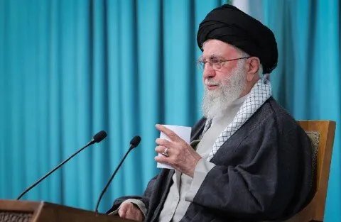 خامنئي: المفاوضات النووية مع أمريكا غير مجدية وتلحق أضراراً جسيمة بإيران