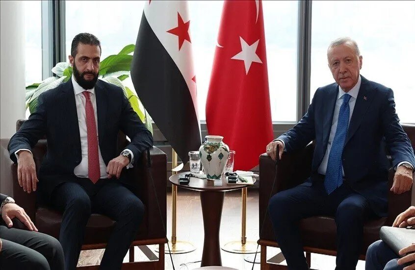 أردوغان يشدد للشرع على ضرورة التزام قوات سوريا الديمقراطية باتفاق 10 مارس