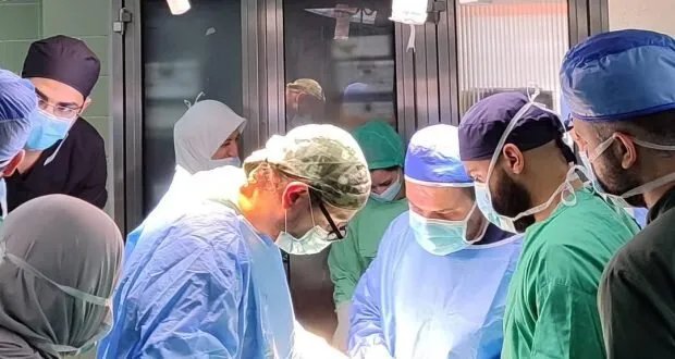 حملة "أمل السعودية الطبية": فريق طبي سعودي يقدم خدمات جراحية متقدمة في دمشق