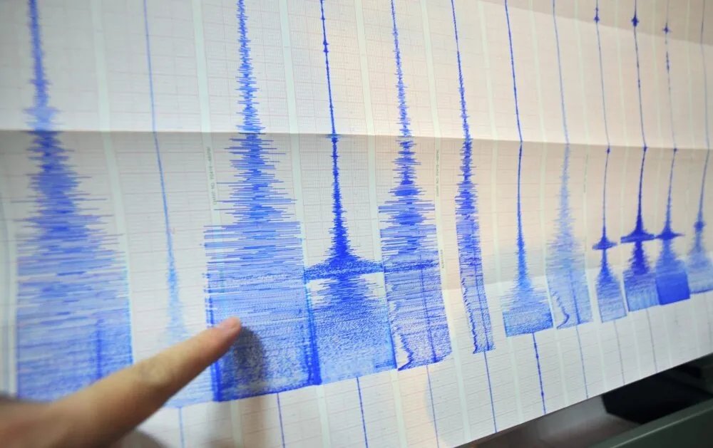 زلزال بقوة 5.4 درجات يهز ولاية كوتاهيا غربي تركيا ويشعر به سكان إسطنبول وإزمير