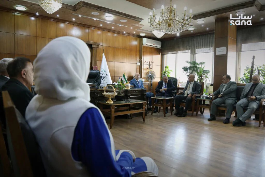 نقابة المحامين والهيئة الوطنية للعدالة الانتقالية تعززان التعاون القانوني في دمشق