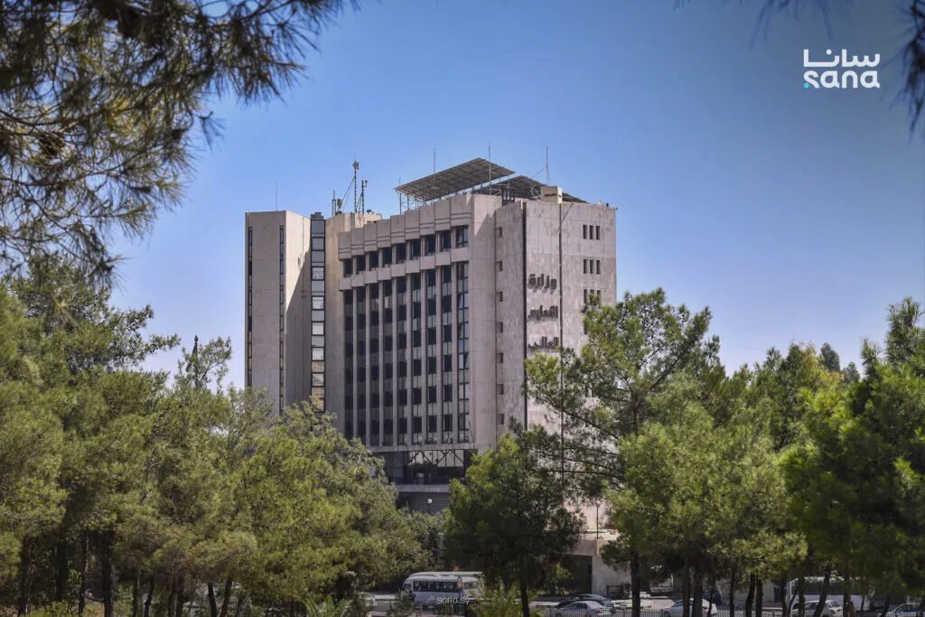 التعليم العالي تحدد مواعيد الانتقال من الجامعات غير السورية إلى الجامعات السورية