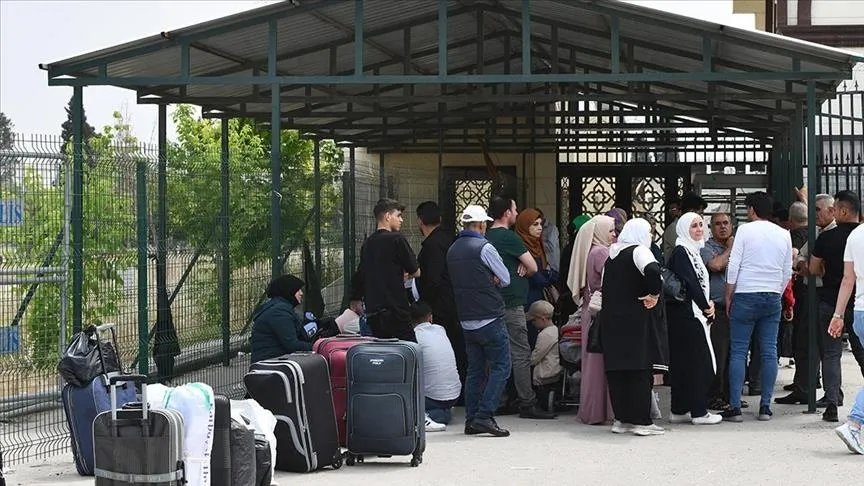 وزير الداخلية التركي يكشف: أعداد السوريين العائدين إلى سوريا منذ عام 2024