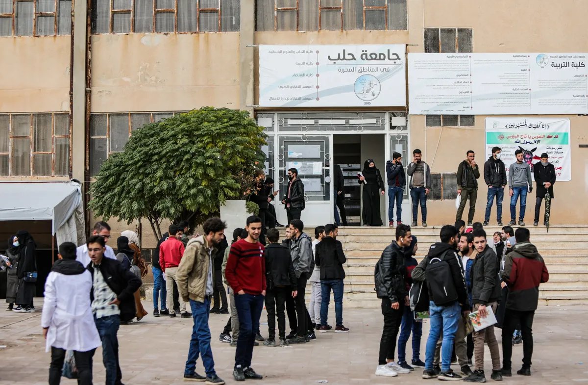 قرارات رئاسية تدمج جامعات حلب وإدلب لتعزيز منظومة التعليم العالي