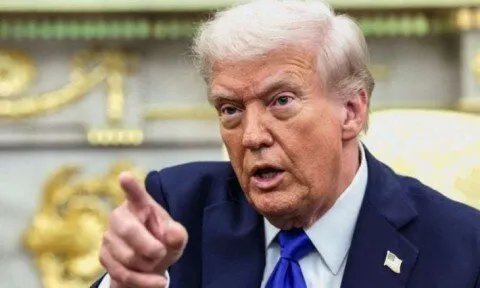 ترامب يكشف عن احتمال زيارته للشرق الأوسط قريباً ويتحدث عن اتفاق "وشيك" بين إسرائيل وحماس بشأن غزة