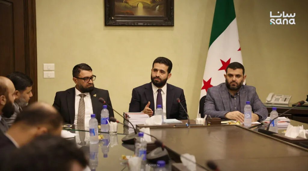 وزراء الداخلية والعدل والاستخبارات السورية يبحثون تعزيز التعاون المؤسسي وسيادة القانون