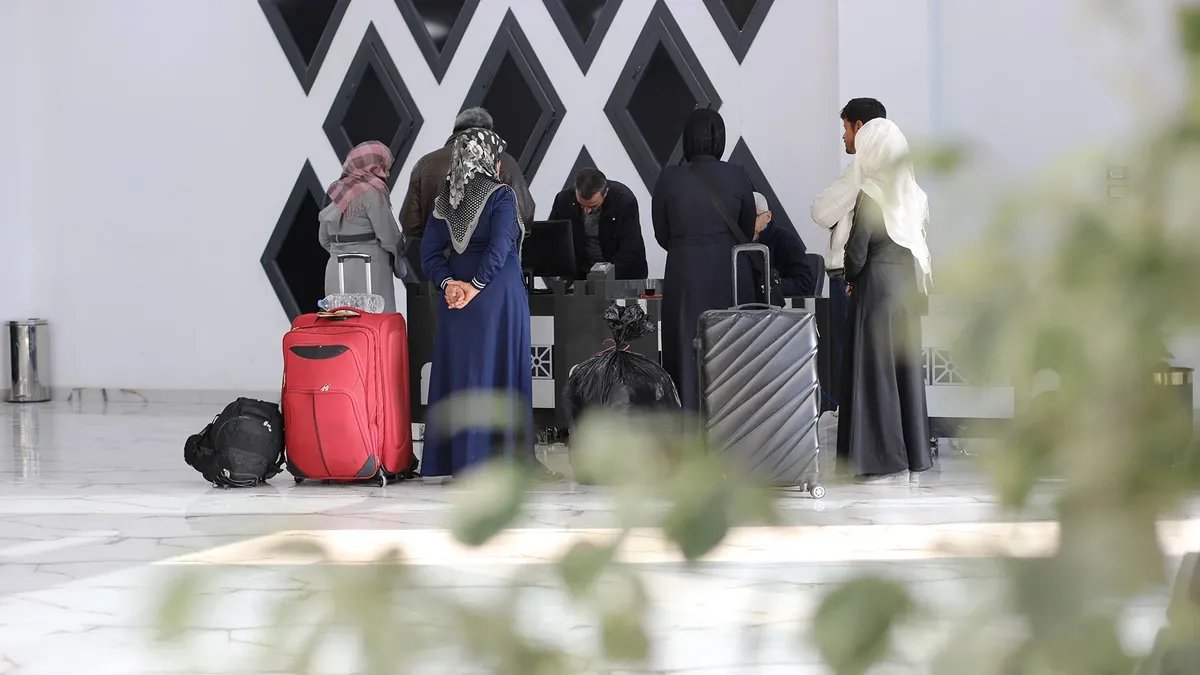 انطلاق المرحلة الرابعة من عودة اللاجئين السوريين من طرابلس عبر معبر العريضة