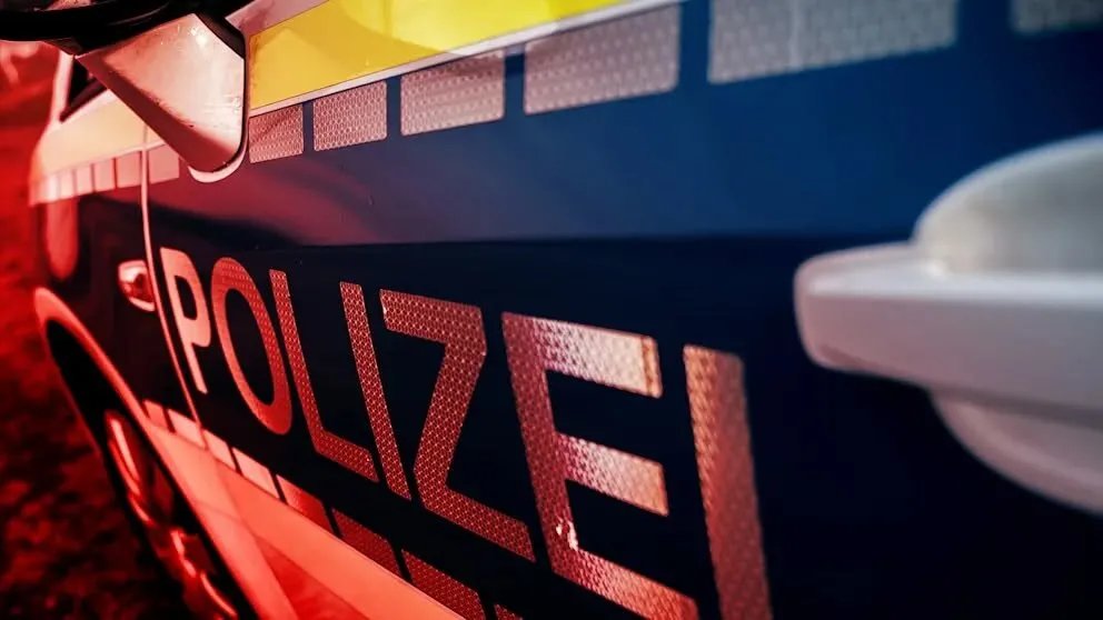 ألمانيا: القبض على مراهق سوري للاشتباه بتورطه في 200 جريمة