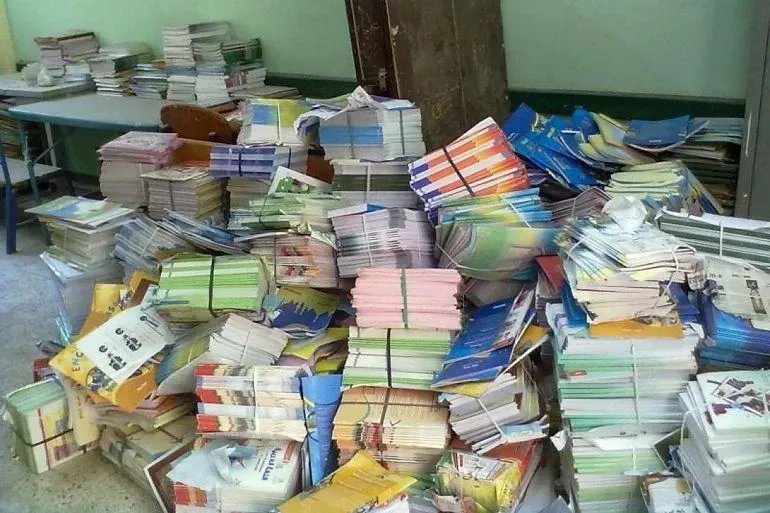 جدل حول إتلاف كتب النظام في جامعة حلب: صحفي يدعو إلى تحليلها بدلًا من حرقها