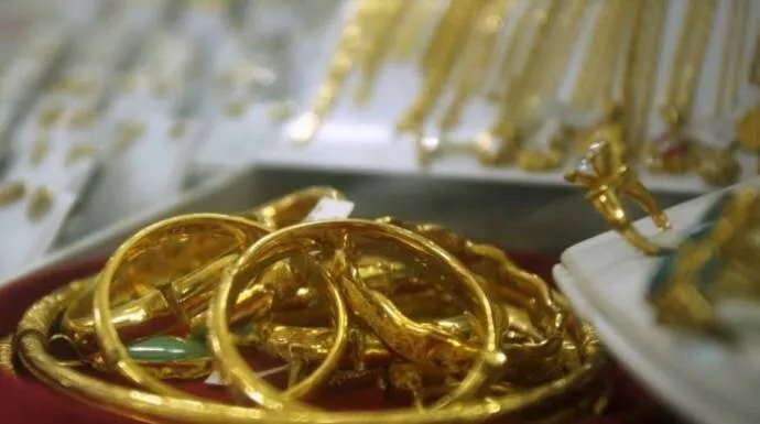 تراجع جديد في أسعار الذهب الرسمية في سوريا مع نشرة أسعار ثانية