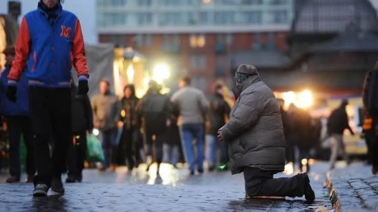 هامبورغ: تقرير يكشف عن معاناة 360 ألف شخص تحت خط الفقر