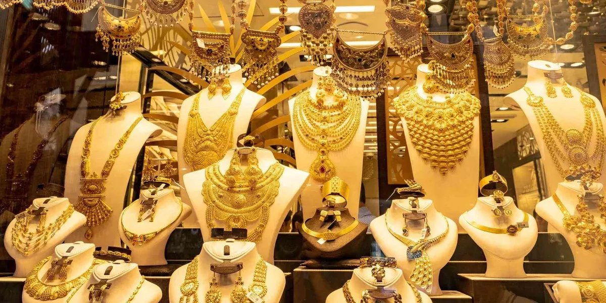 تقلبات الأسواق العالمية ترفع أسعار الذهب في سوريا: نظرة على الأسعار الجديدة