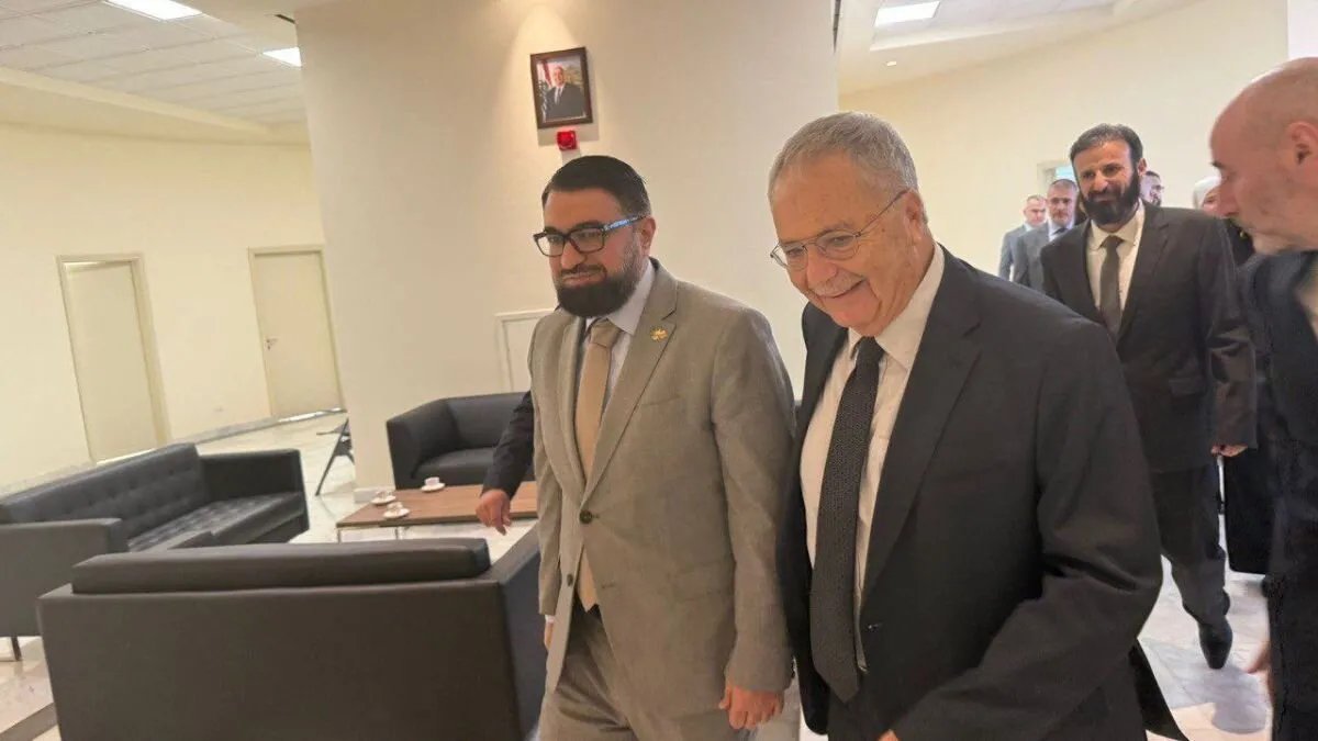 تسريب وثائق دبلوماسيين سوريين في لبنان: تحقيق يكشف التفاصيل