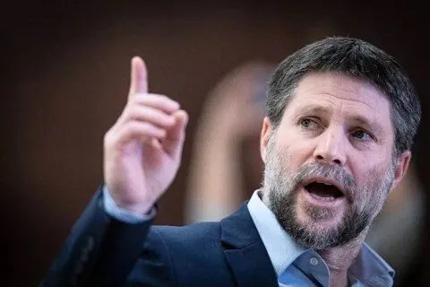 سموتريتش يثير الجدل بتصريحات مسيئة للسعودية ورفضه التطبيع مقابل دولة فلسطينية.. ولابيد وغانتس ينتقدان