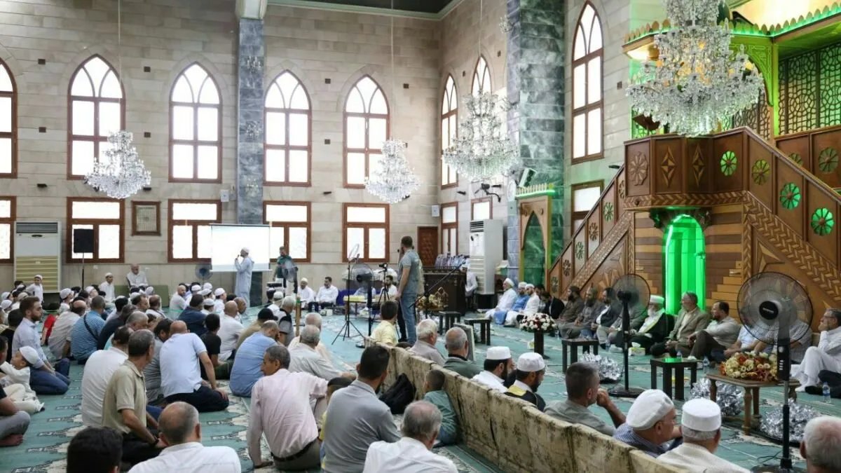 الأوقاف السورية تضع ضوابط جديدة لخطاب المنابر: تحييد القضايا الخلافية وتعزيز الوحدة