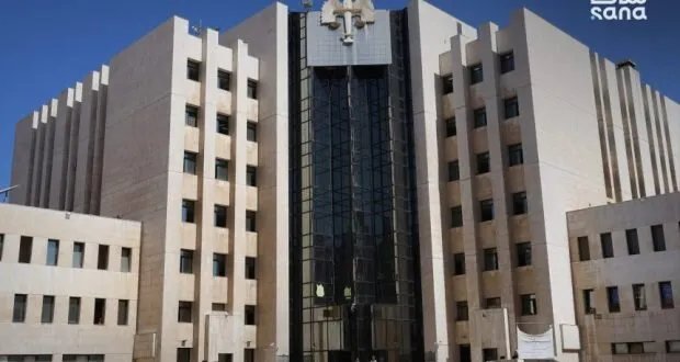 وزارة العدل تُنشئ محاكم خاصة للنظر في قضايا الاستيلاء على عقارات المواطنين خلال الثورة السورية