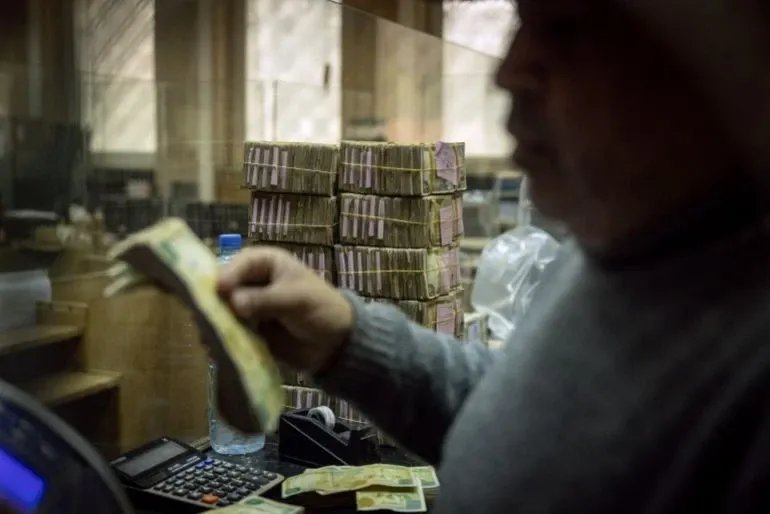 تحديثات حية: أسعار صرف الليرة السورية مقابل العملات الأجنبية الرئيسية اليوم الأربعاء