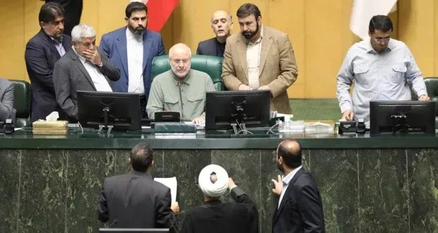 قاليباف ينتقد روحاني وظريف بشدة.. وخلافة خامنئي تشعل صراعاً إيرانياً روسياً