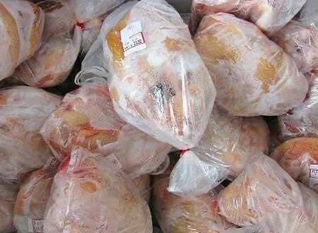 تحذيرات من الفروج المجمد في سوريا: مخاطر صحية وقانونية تستدعي الإبلاغ الفوري