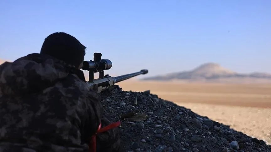 مقتل عسكريين وإصابة آخر في هجوم صاروخي يستهدف قوات سوريا الديمقراطية (قسد) قرب سد تشرين