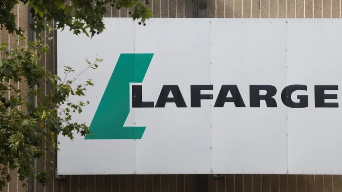 محاكمة "لافارج" في فرنسا بتهمة تمويل الإرهاب في سوريا: تفاصيل القضية وتطوراتها