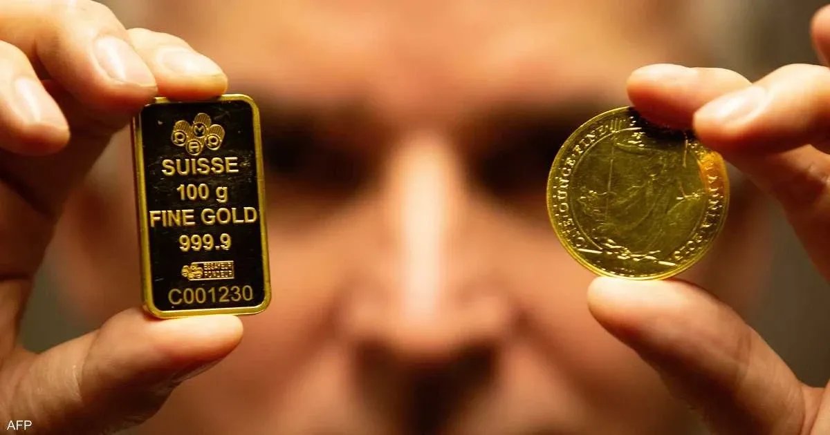 الذهب يحافظ على تألقه فوق مستوى 4000 دولار للأونصة وسط ترقب لقرارات الفدرالي الأمريكي