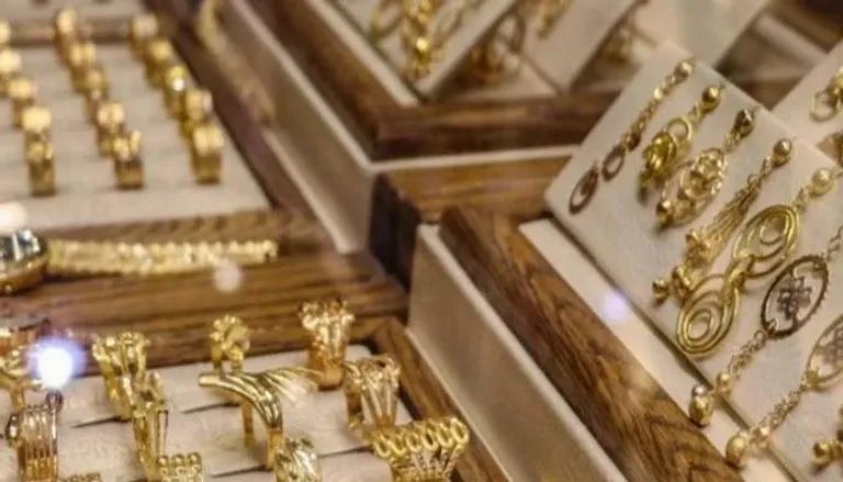 استقرار أسعار الذهب في سوريا بالتزامن مع ارتفاع عالمي للأونصة
