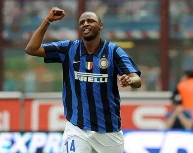 الدوري الإيطالي يشهد إقالة جديدة: باتريك فييرا ثاني مدرب يغادر جنوى بسبب تراجع النتائج