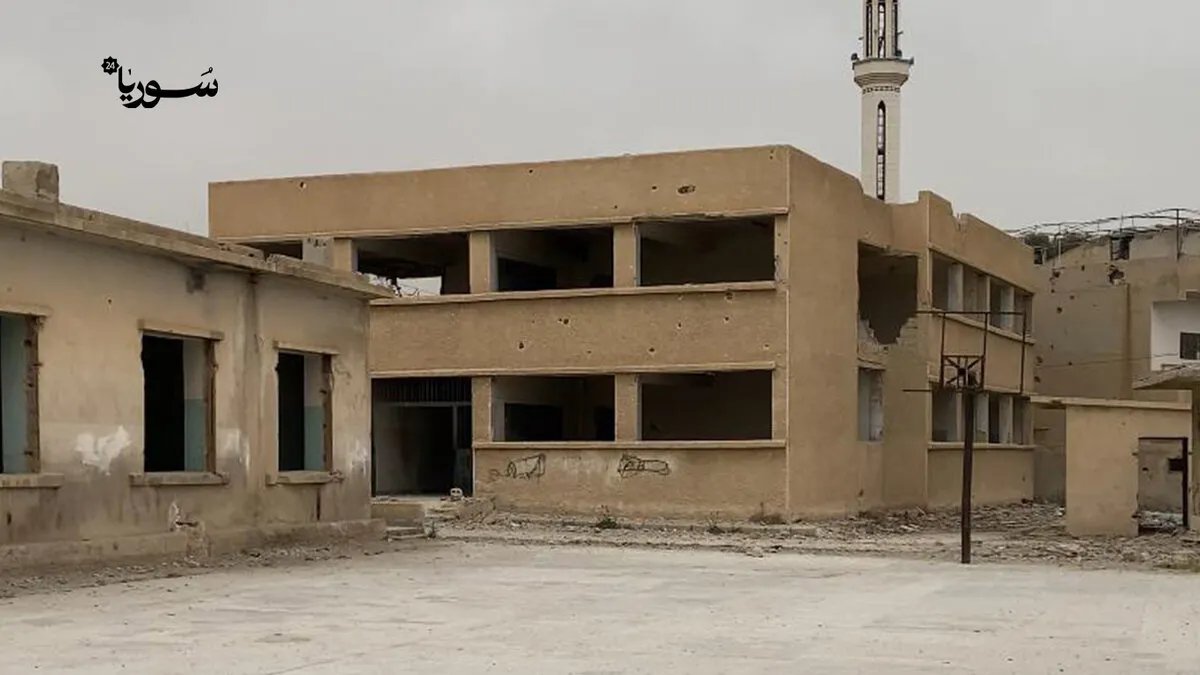 ازدحام مدارس معضمية الشام باستقبال نازحين من مناطق سيطرة "قسد" يثير قلقاً بشأن الموارد