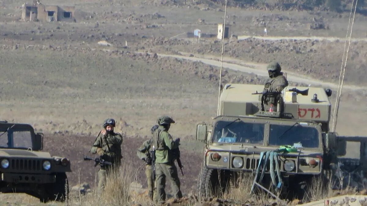 إسرائيل تفرج عن شابين في درعا وتوغلات في القنيطرة.. وسوريا تندد