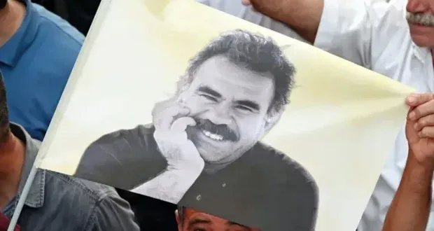 إردوغان يلوّح بـ"مرحلة جديدة" مع حزب العمال وإمكانية إلقاء أوجلان كلمة أمام البرلمان