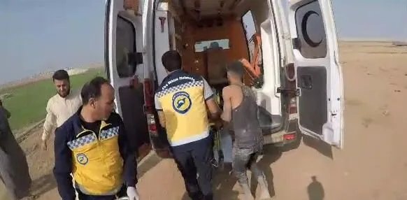 مأساة في ريف إدلب: مقتل طفل وإصابة آخرين بانفجار قنبلة عنقودية من مخلفات الحرب