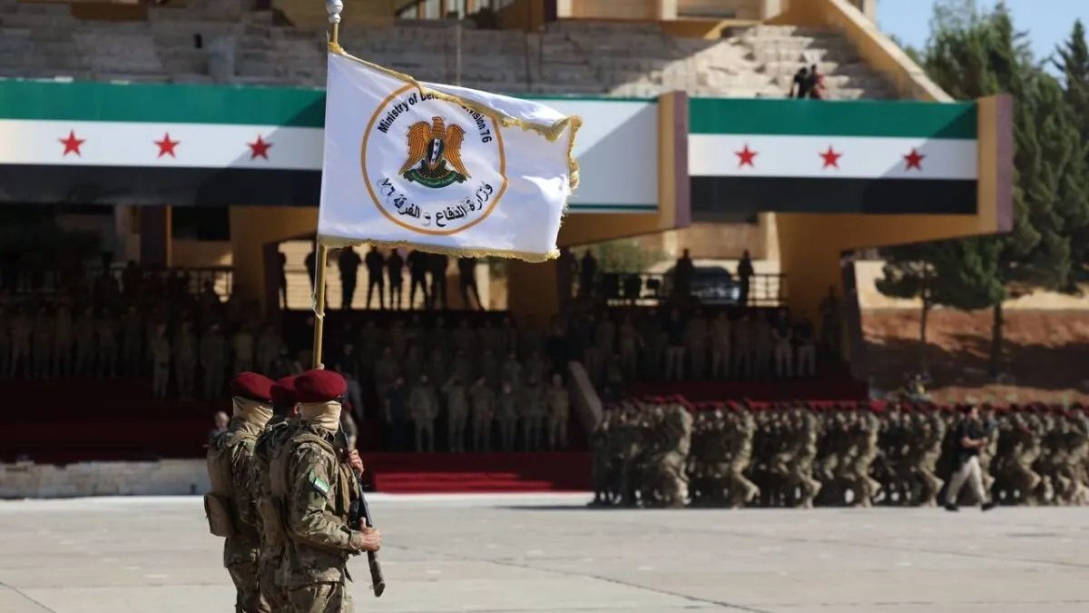 عودة قيادات منشقة: تعيينات بارزة في الجيش السوري الجديد