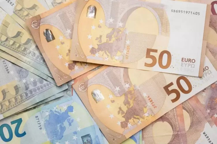 ألمانيا: السجن لعراقي وألماني بتهمة ترويج عملة مزيفة من فئة 50 يورو