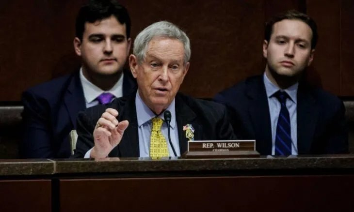 الكونغرس الأميركي يدعو لبنان وسوريا لتسريع الإفراج عن السجناء السياسيين السوريين المحتجزين