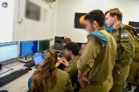 في مواجهة تراجع التأييد الأمريكي: إسرائيل تستثمر الملايين في حملة علاقات عامة رقمية