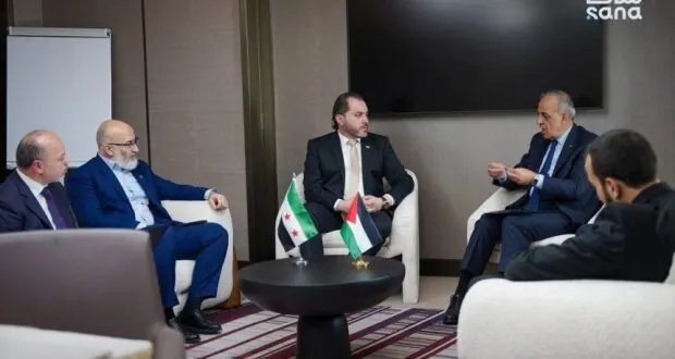 سوريا والأردن تبحثان في الرياض تعزيز التعاون السياحي وتسهيل حركة السياحة