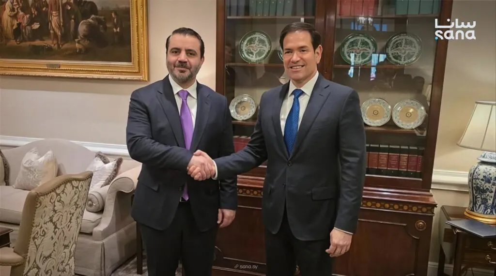 انفراجة في العلاقات: الولايات المتحدة ترفع القيود عن البعثة والسفارة السورية في واشنطن