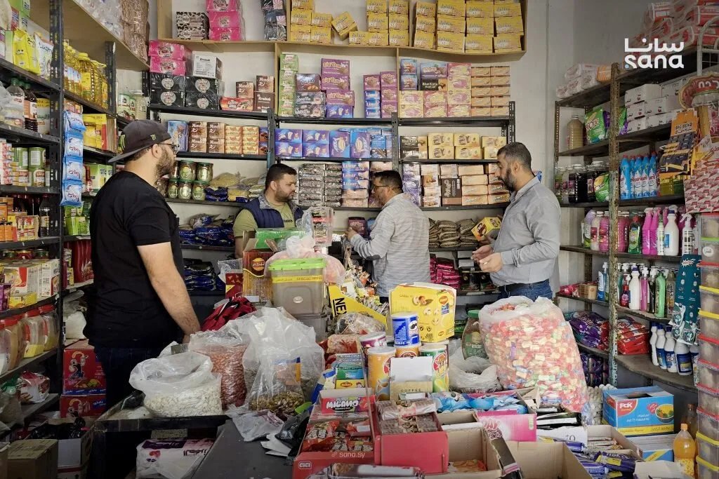 بصرى الشام: إتلاف مواد غذائية فاسدة وضبط مخالفات صحية في حملة تفتيش مكثفة