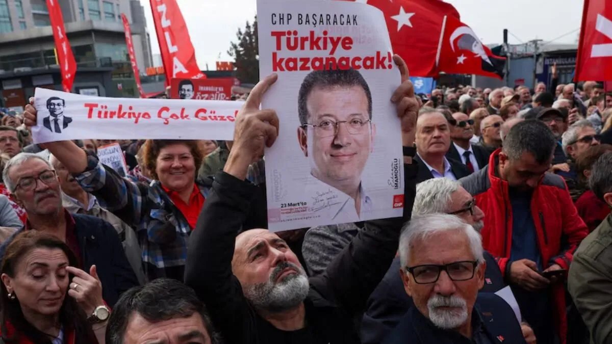 تركيا: مطالبة بسجن أكرم إمام أوغلو لأكثر من ألفي عام بتهم فساد