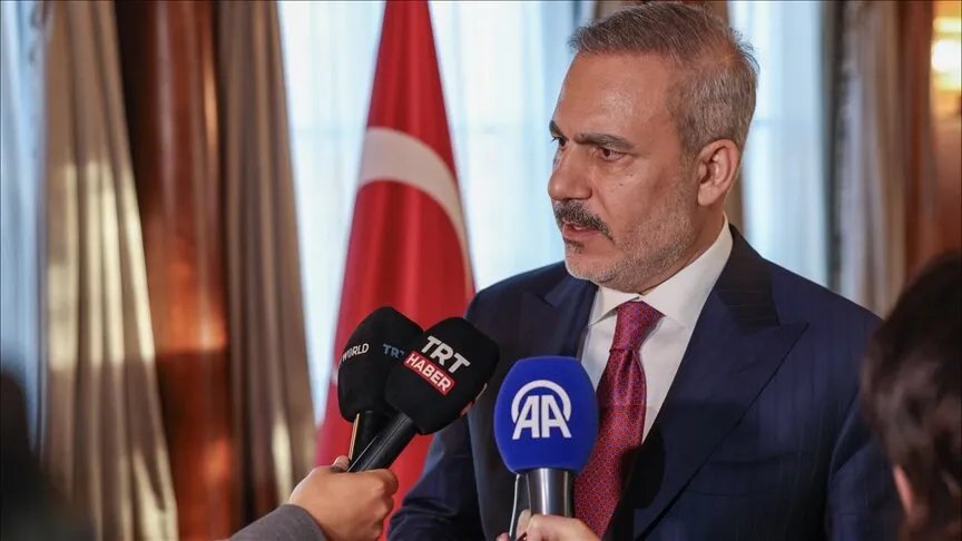 وزير الخارجية التركي يشدد في واشنطن على أولوية وقف الإبادة الجماعية وإيصال المساعدات إلى غزة