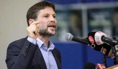 سموتريتش يدعو إلى القضاء على النظام الإيراني وسط تصاعد التوترات