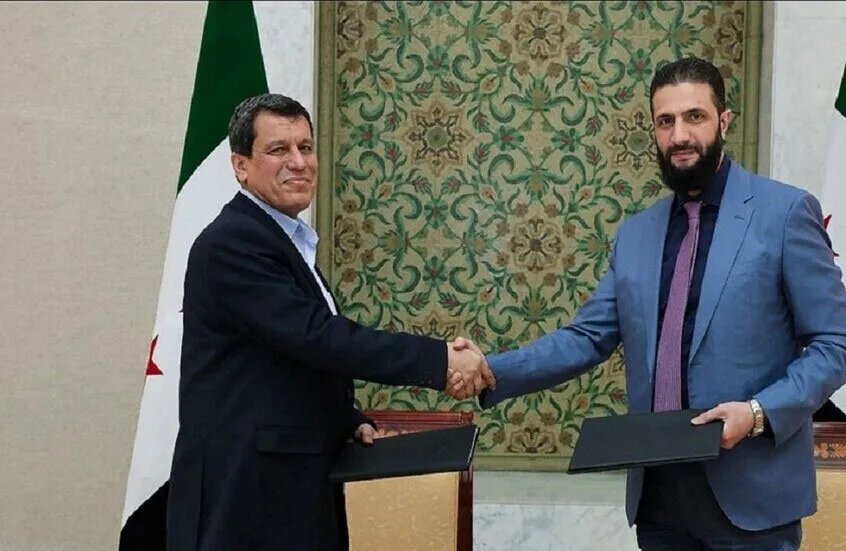 الرئيس الشرع يقترح إشرافاً أمريكياً على دمج "قسد" في الجيش السوري