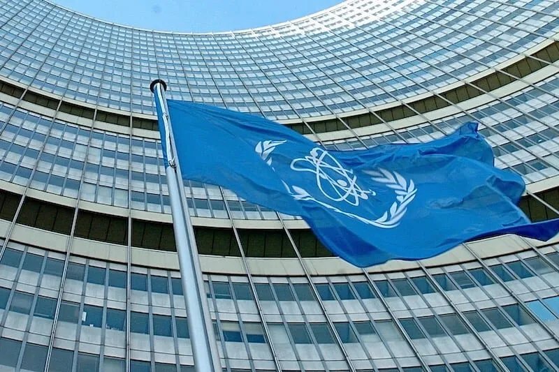 الوكالة الدولية للطاقة تتوقع استقرار الطلب على النفط بحلول عام 2033 بفضل الطاقة المتجددة