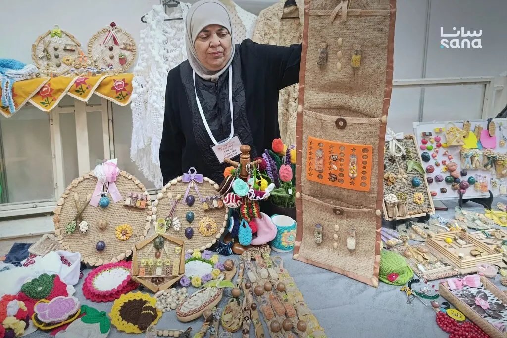 من يبرود إلى العالمية: سيدات يحولن الحرف اليدوية إلى مشاريع ناجحة